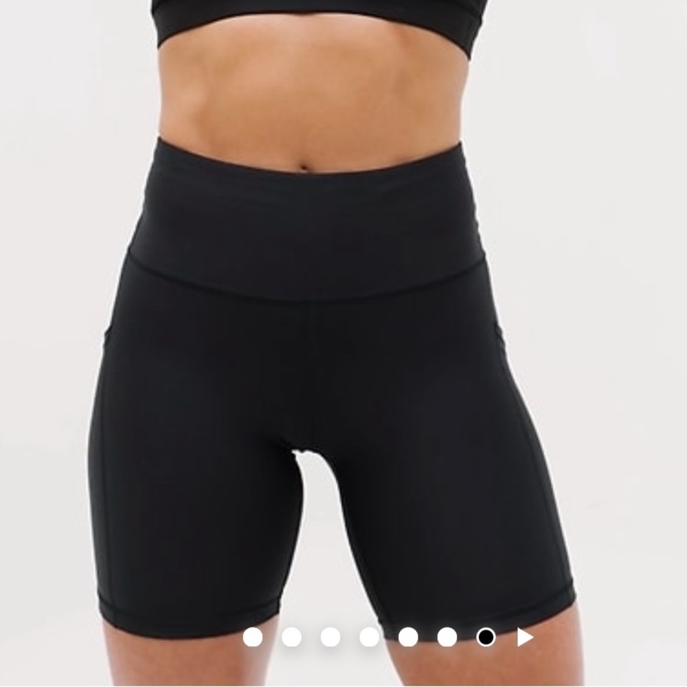 Athleta Interval Stash High Rise 7” Women's Black Bike Shorts